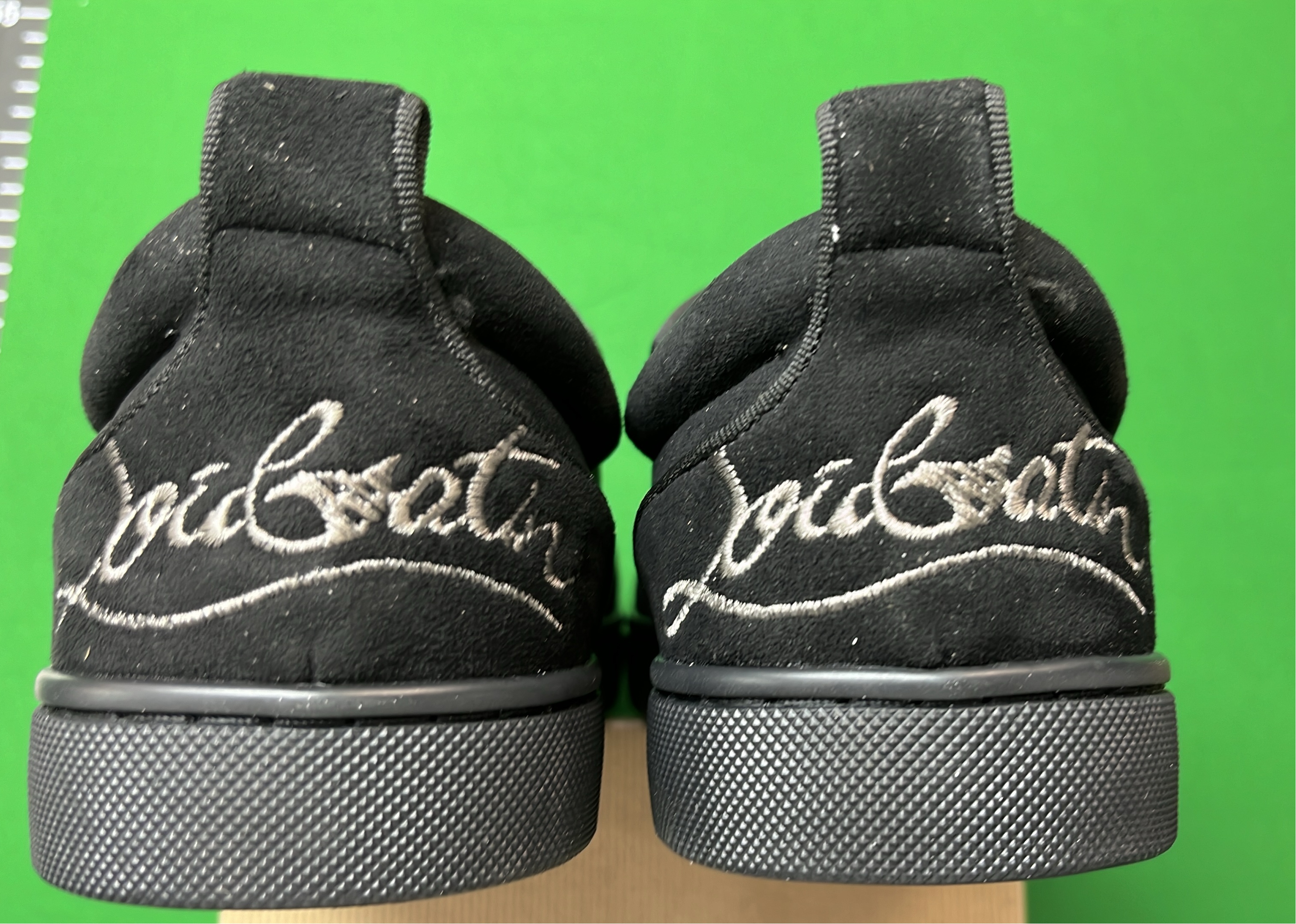 Sneakers — #5731 11