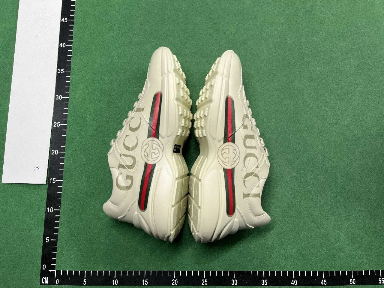 Retro Sneakers — LL55 3