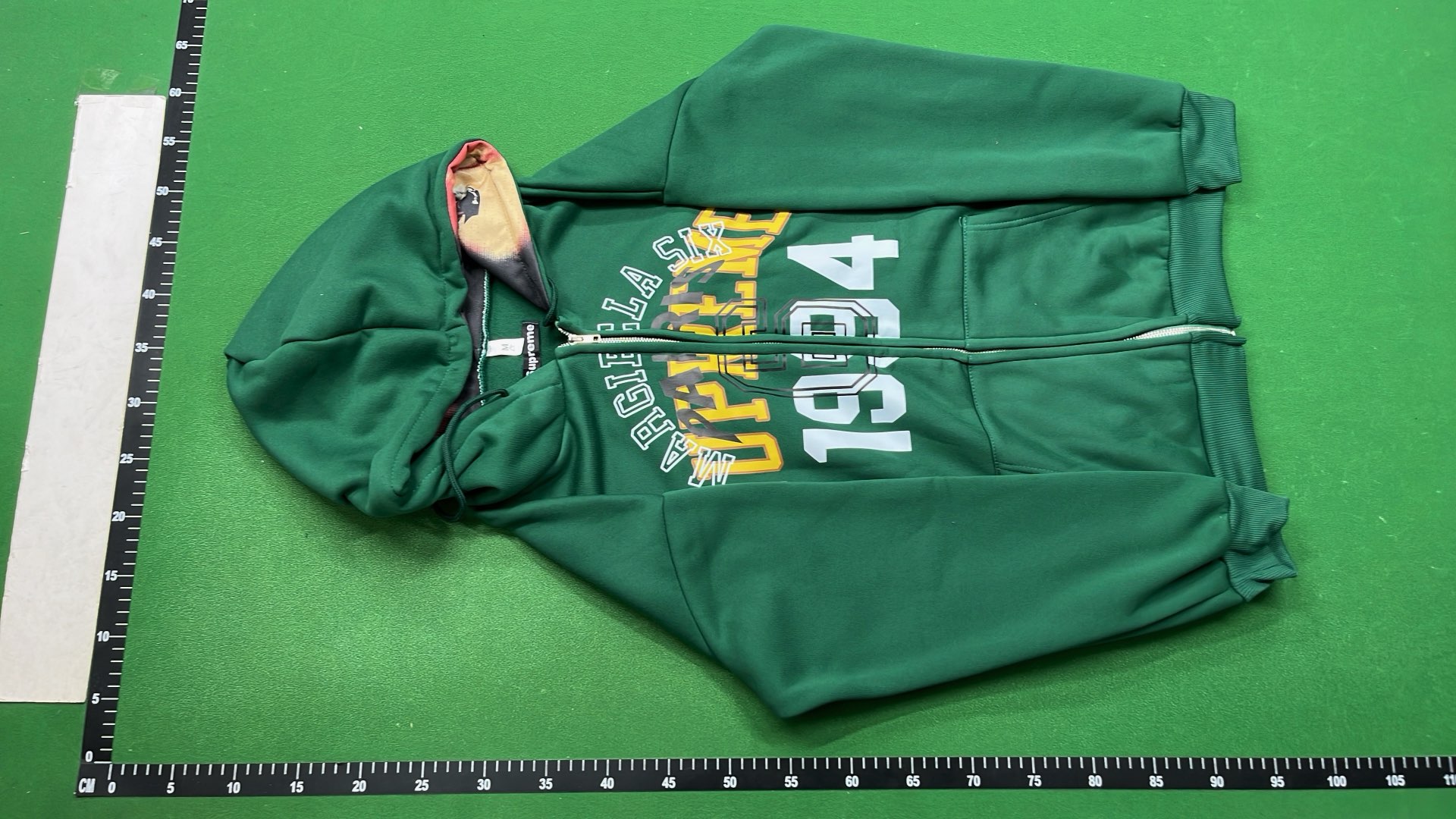 Sweatshirt — sup 4