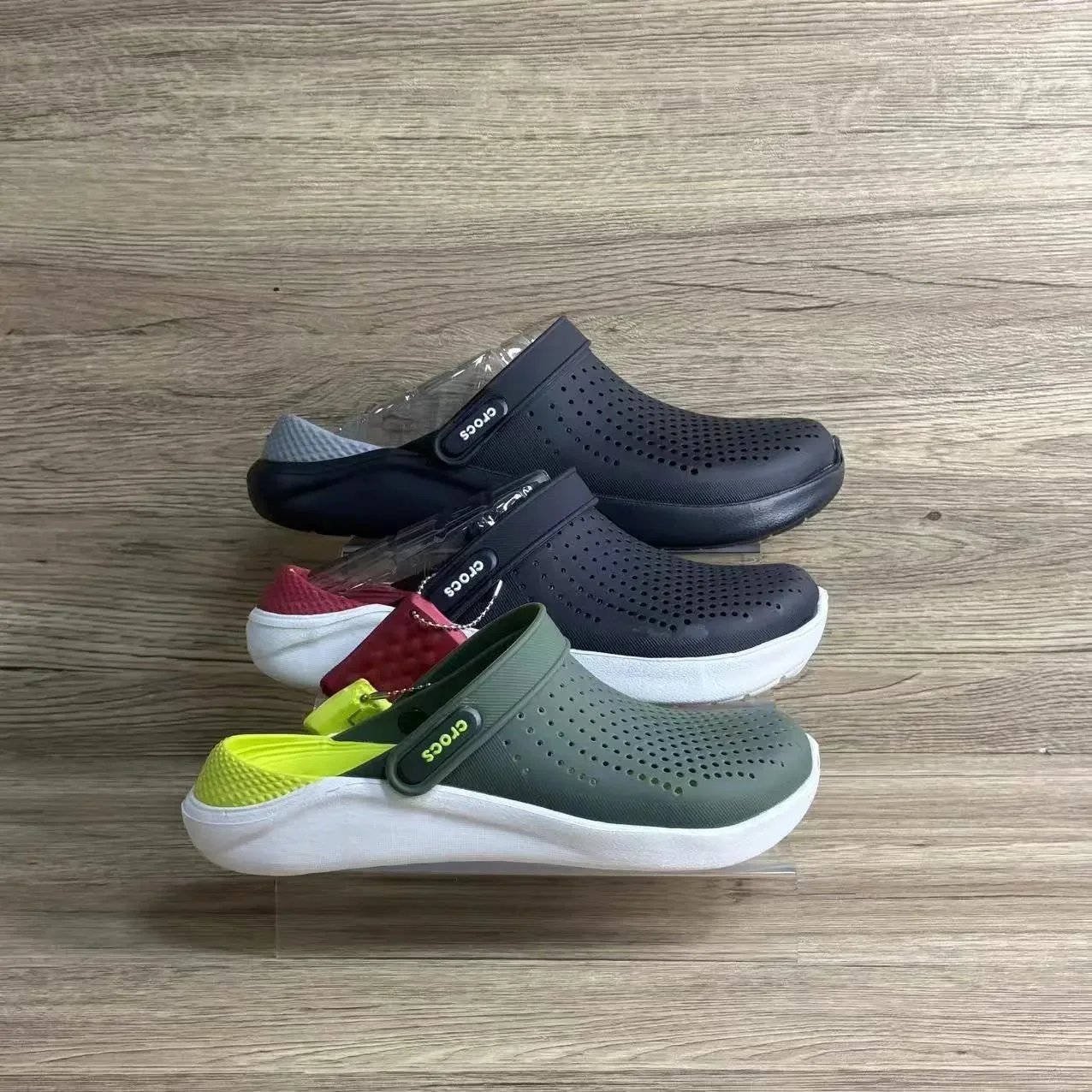 Unisex Sandals — CY