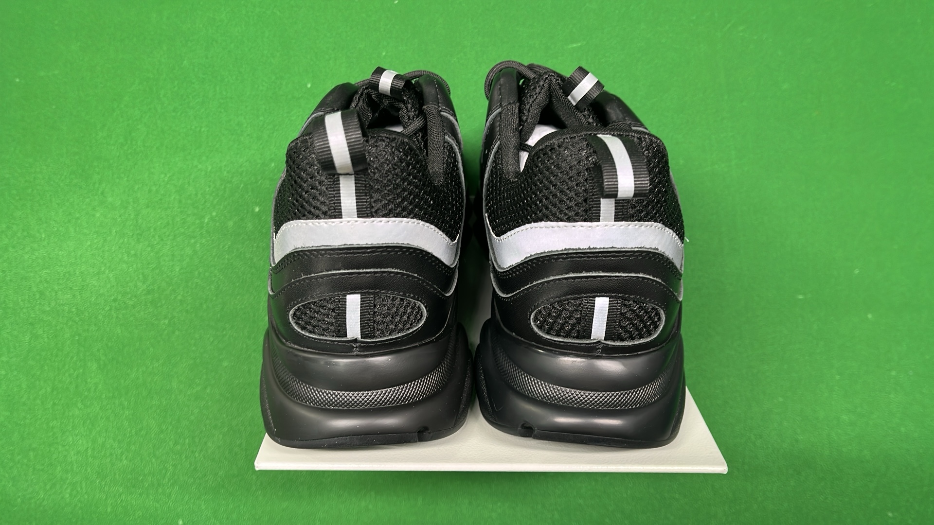 Shoes — H-0037 11