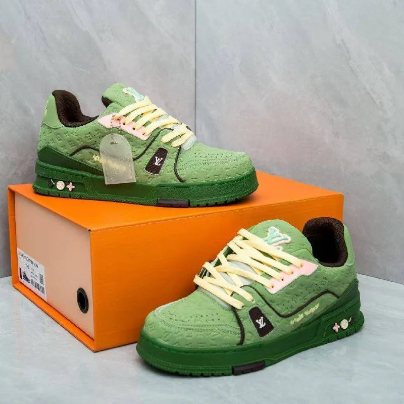 Sneakers — #5902 4