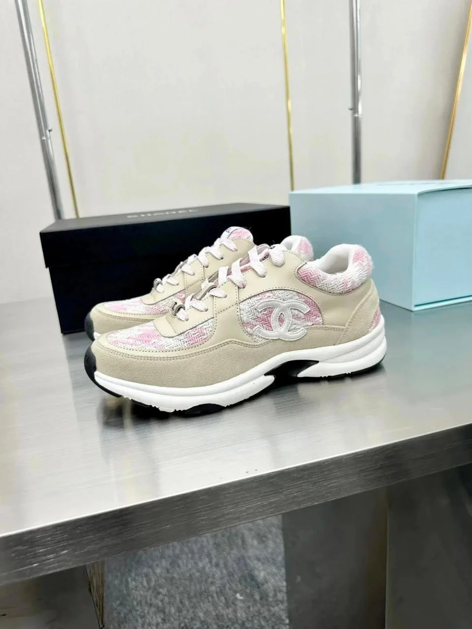 Unisex Sneakers — DBD / CC 3