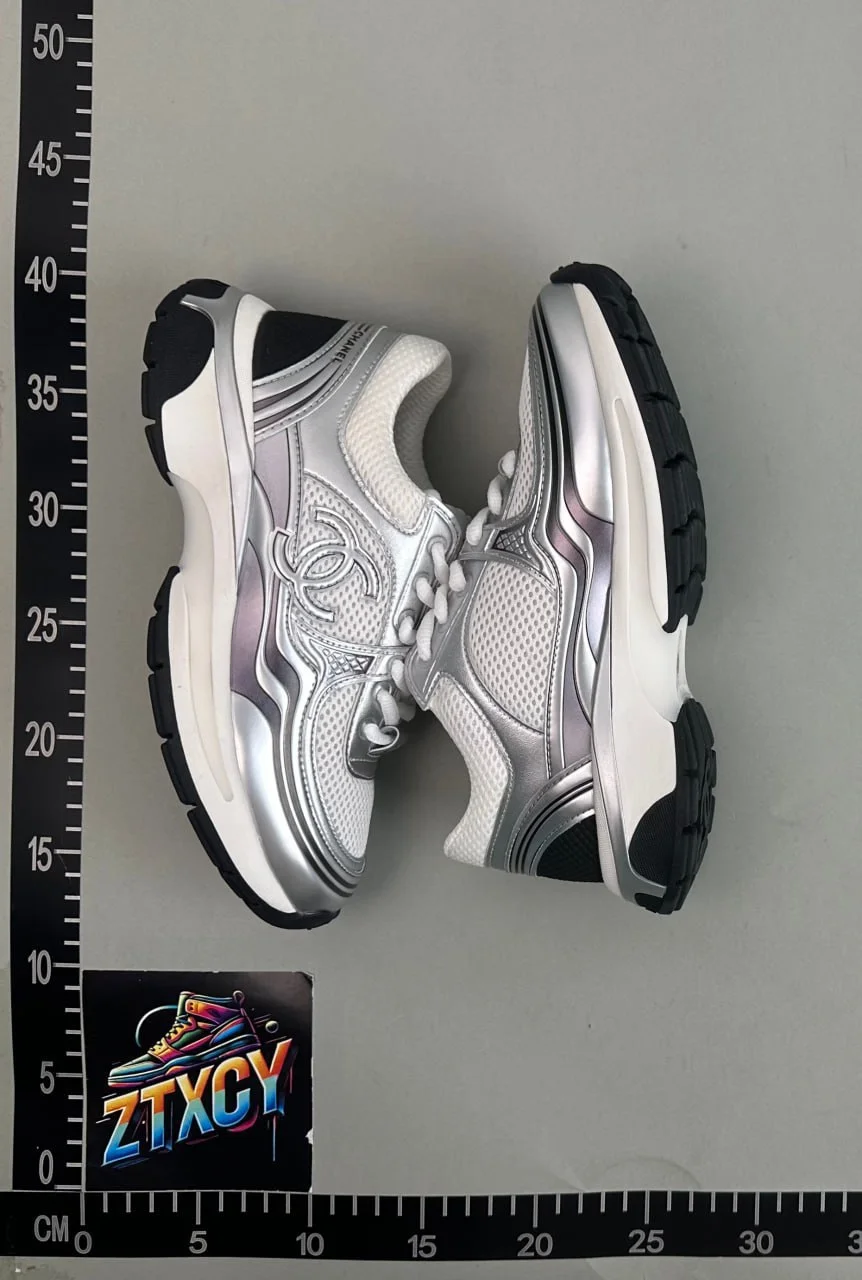 Unisex Sneakers — DBD / CC 5