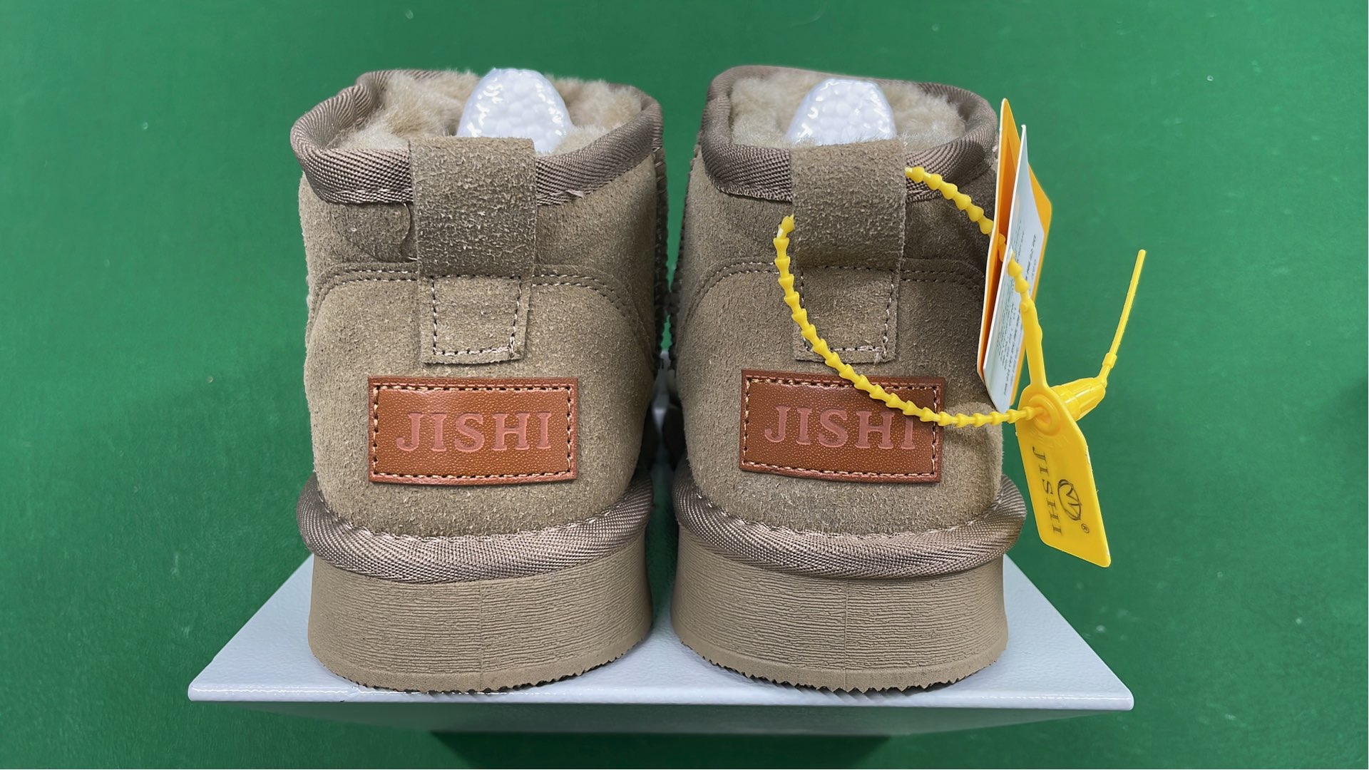 Boots — UF — #5910 11