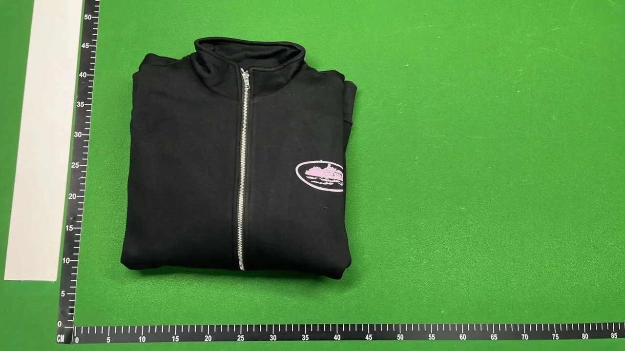 C0rtei2 — Clothing Set 5