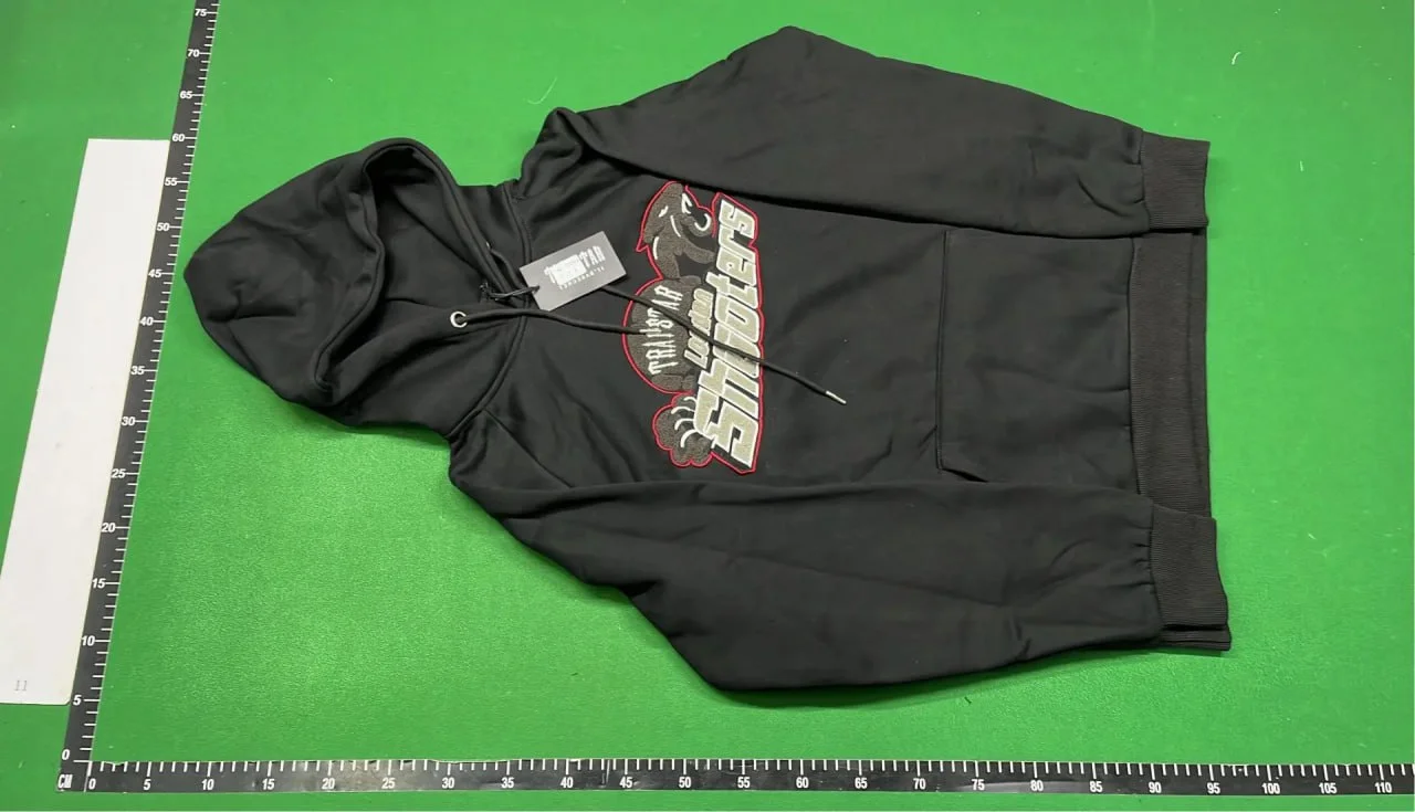 Sweatshirt Set — Trap / Enter 3