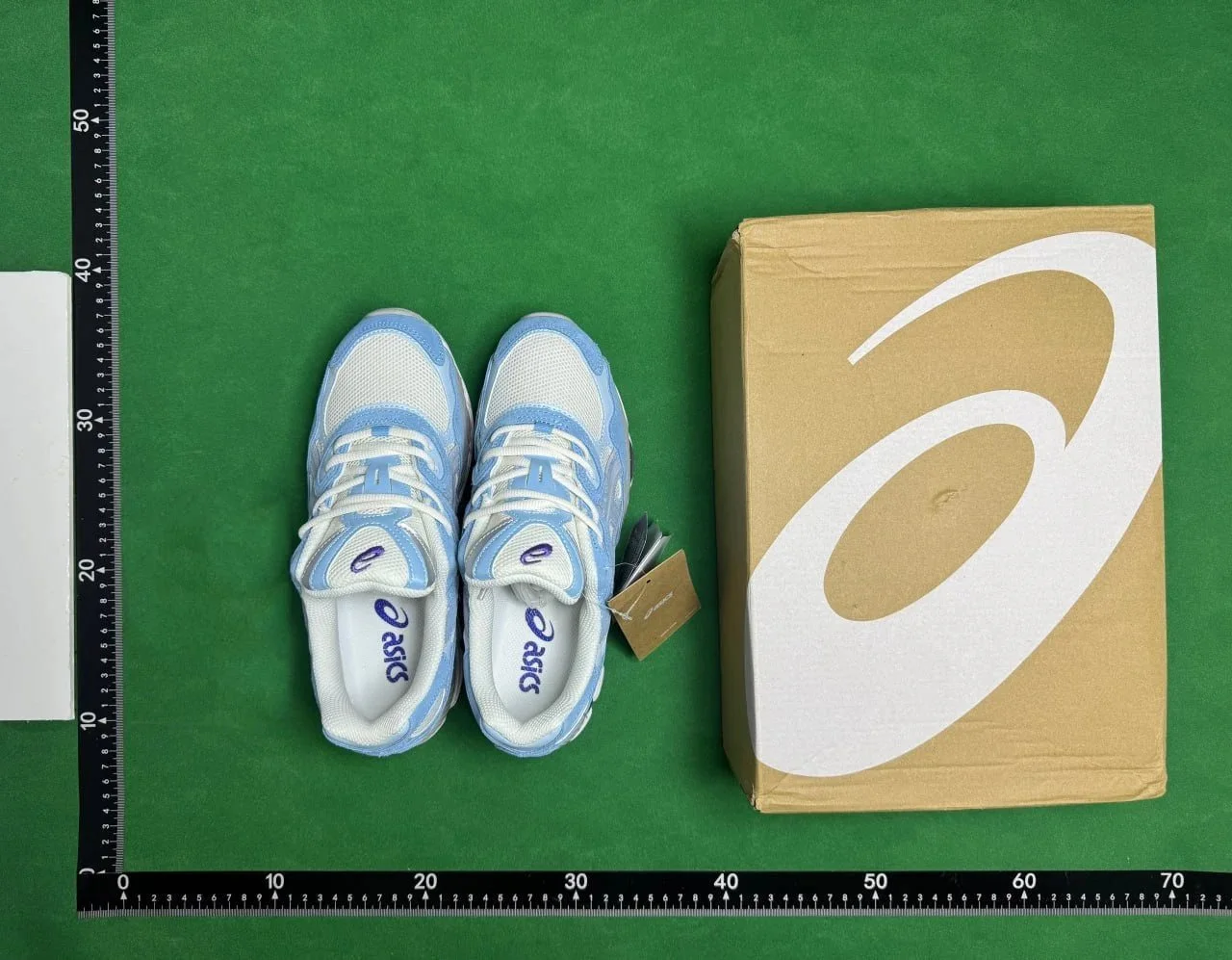 Sneakers — #6038 4