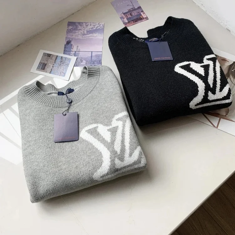 Knitwear — #6057 2