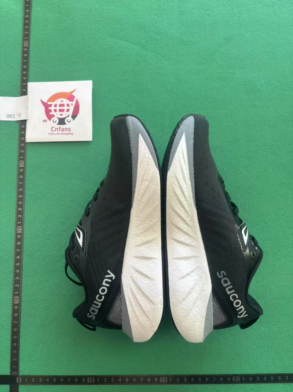 Running Shoes — SK 7