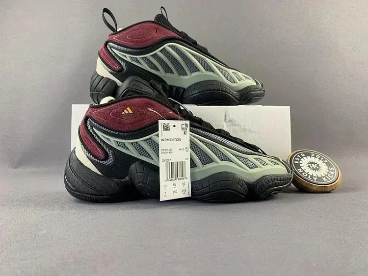 Shoes — Item 6086 2