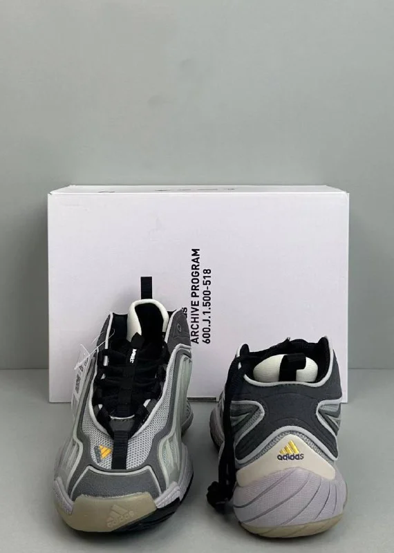 Shoes — Item 6086 6
