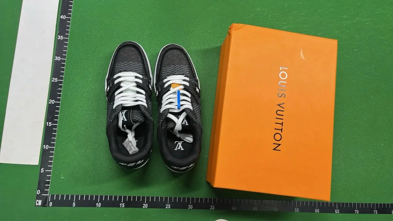Sneakers — CFP 3