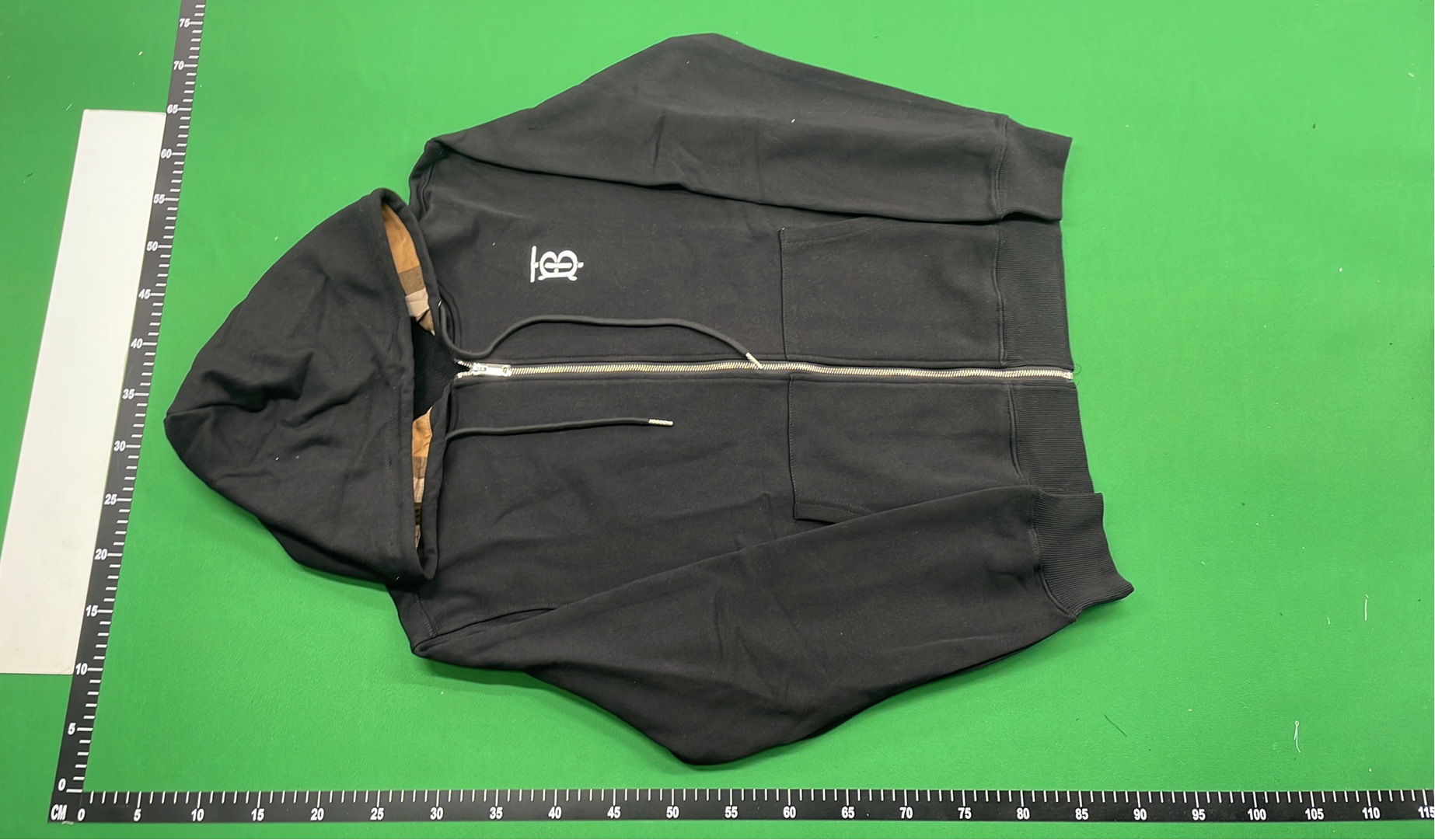 3-PHD-005 — Hoodies & Sweaters 8