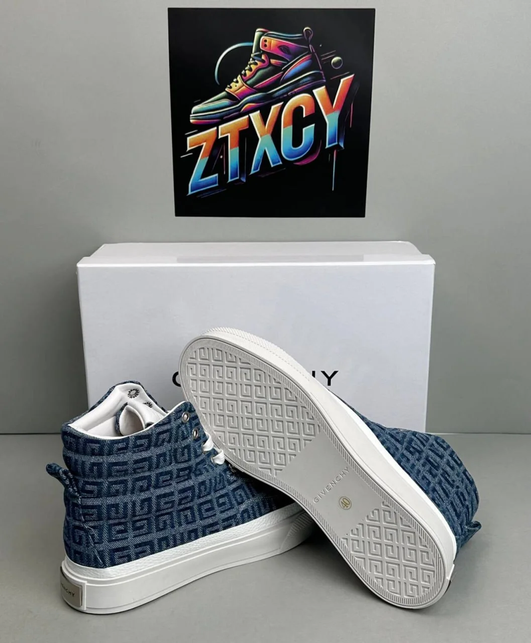 Sneakers — CY — #6152 2