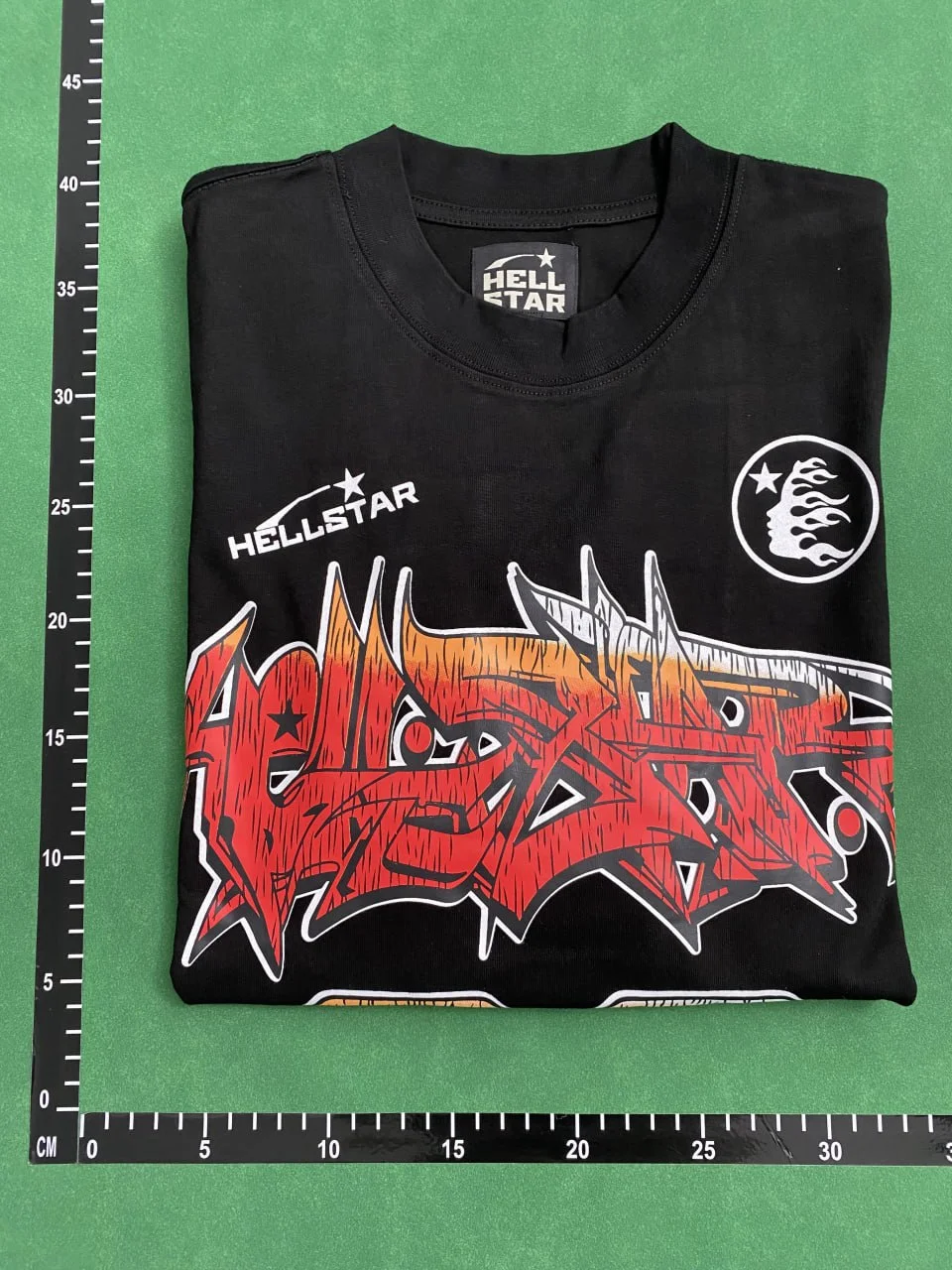 T-Shirt — Helst / Hoodie — #6156 5