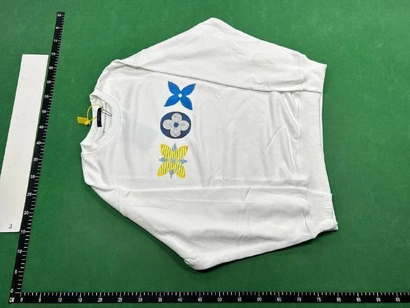 Sweatshirt — #6180 4