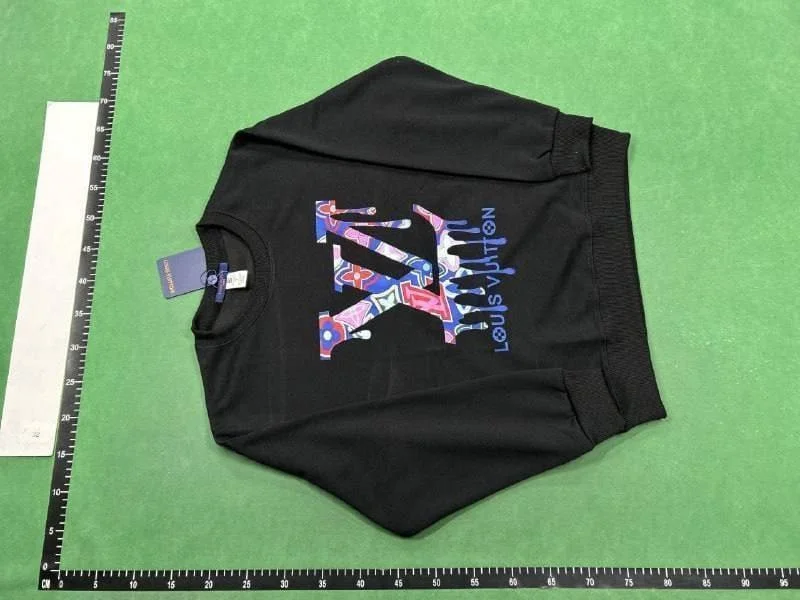 Sweatshirt — #6180 5