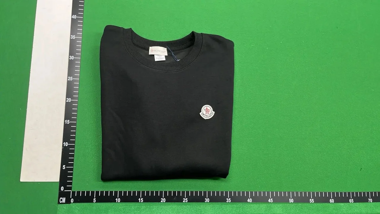 Sweatshirt — MK / Enter 4
