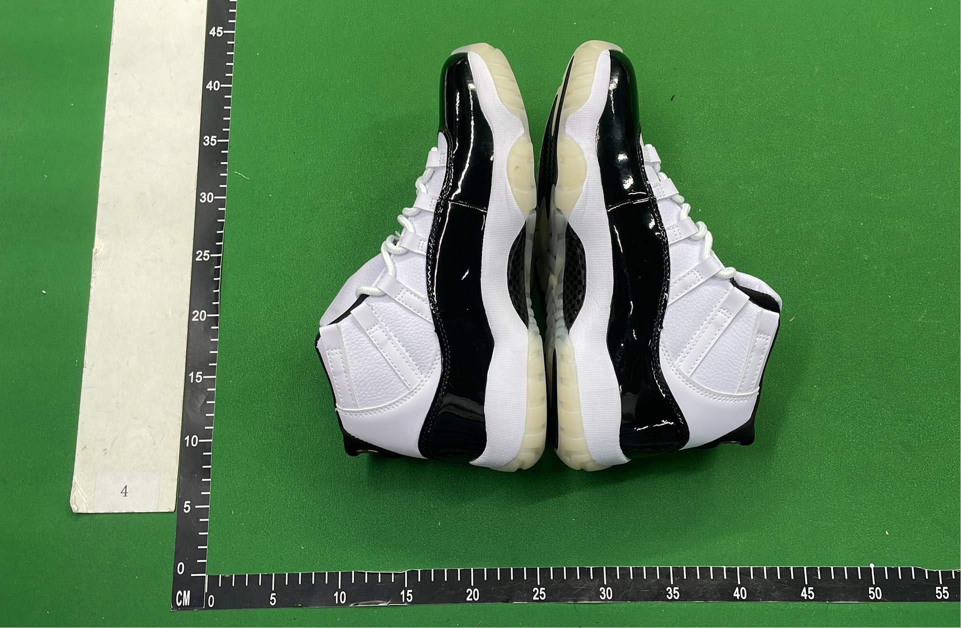 Batch — Shoes — #6210 6