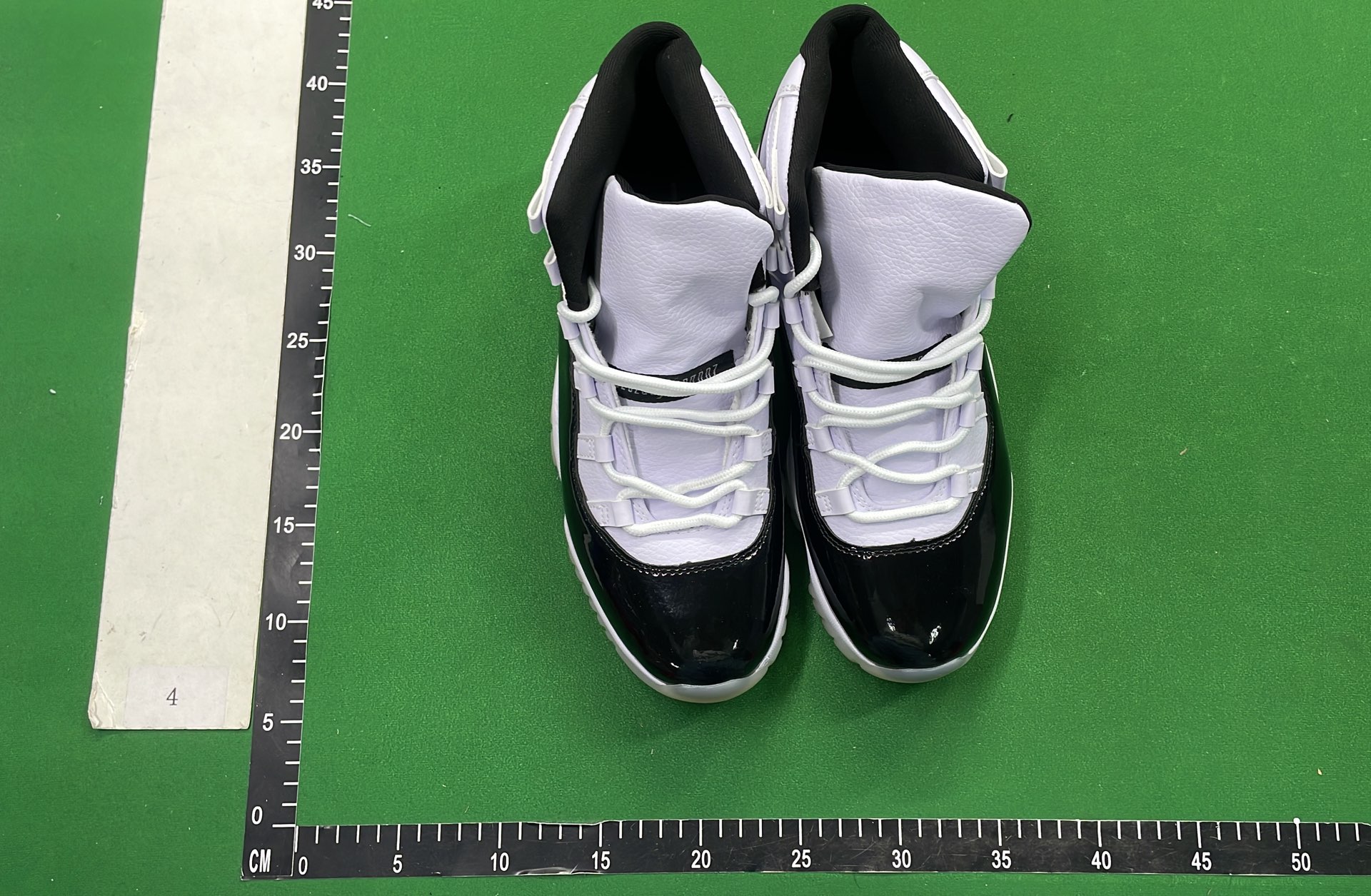 Batch — Shoes — #6210 8