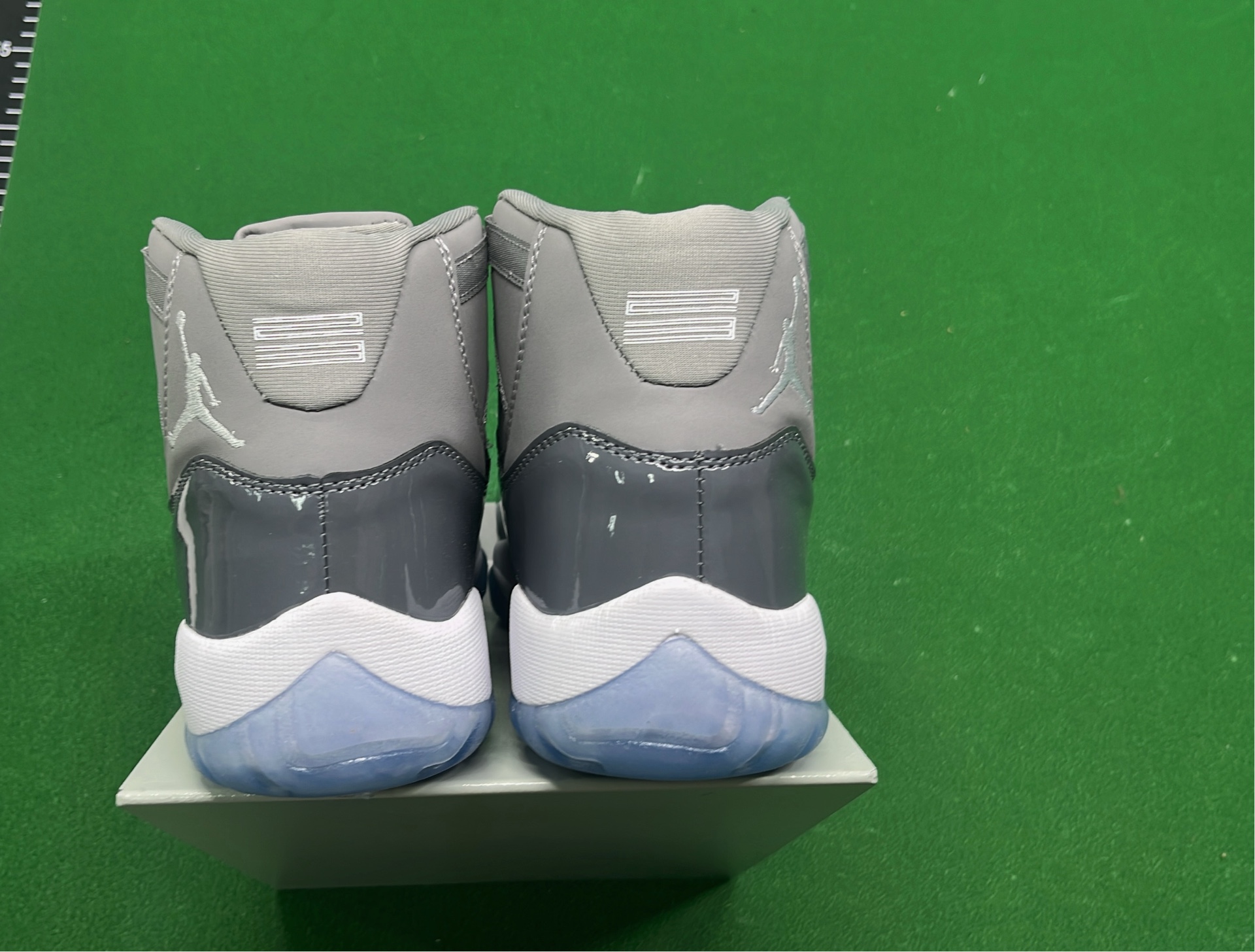 Batch — Shoes — #6210 11