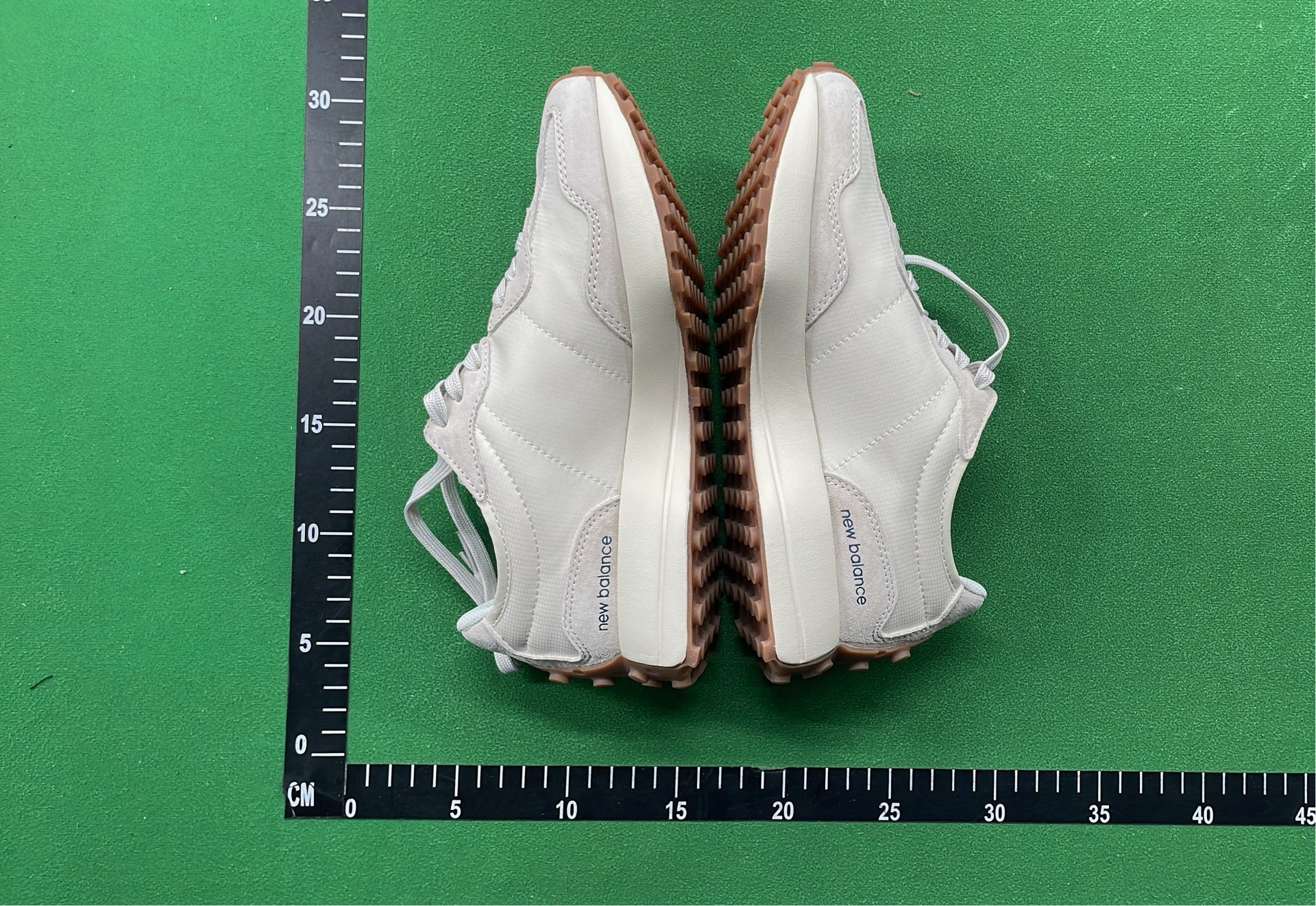 M 327 — Shoes — #6264 6