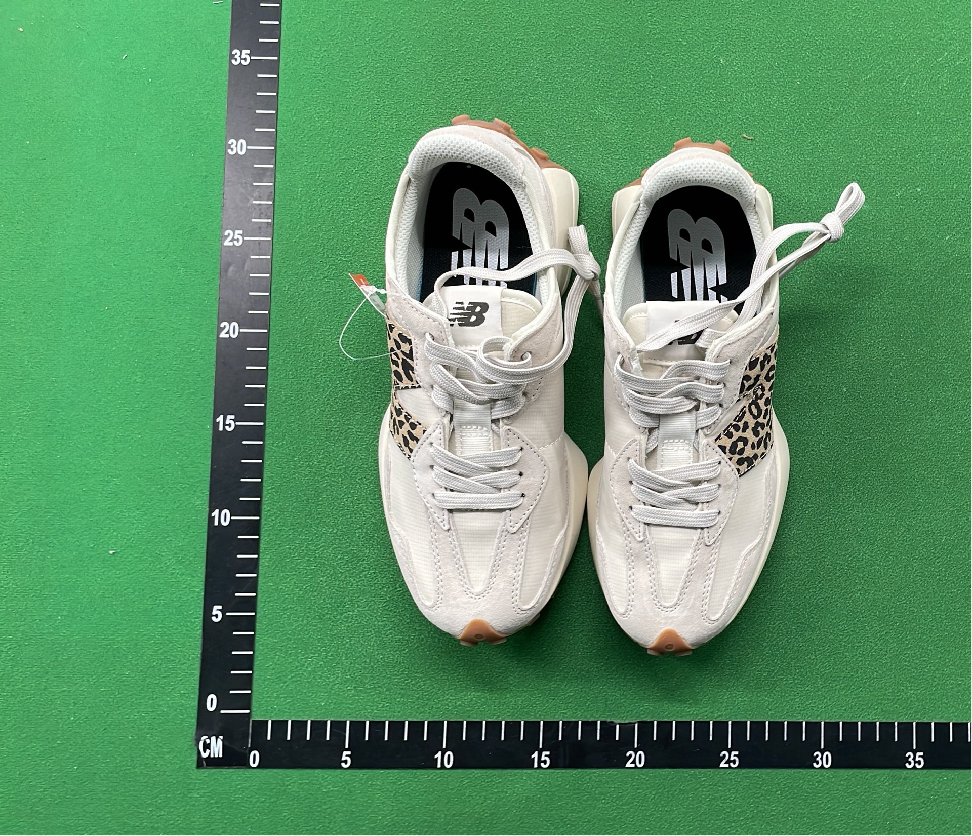 M 327 — Shoes — #6264 8