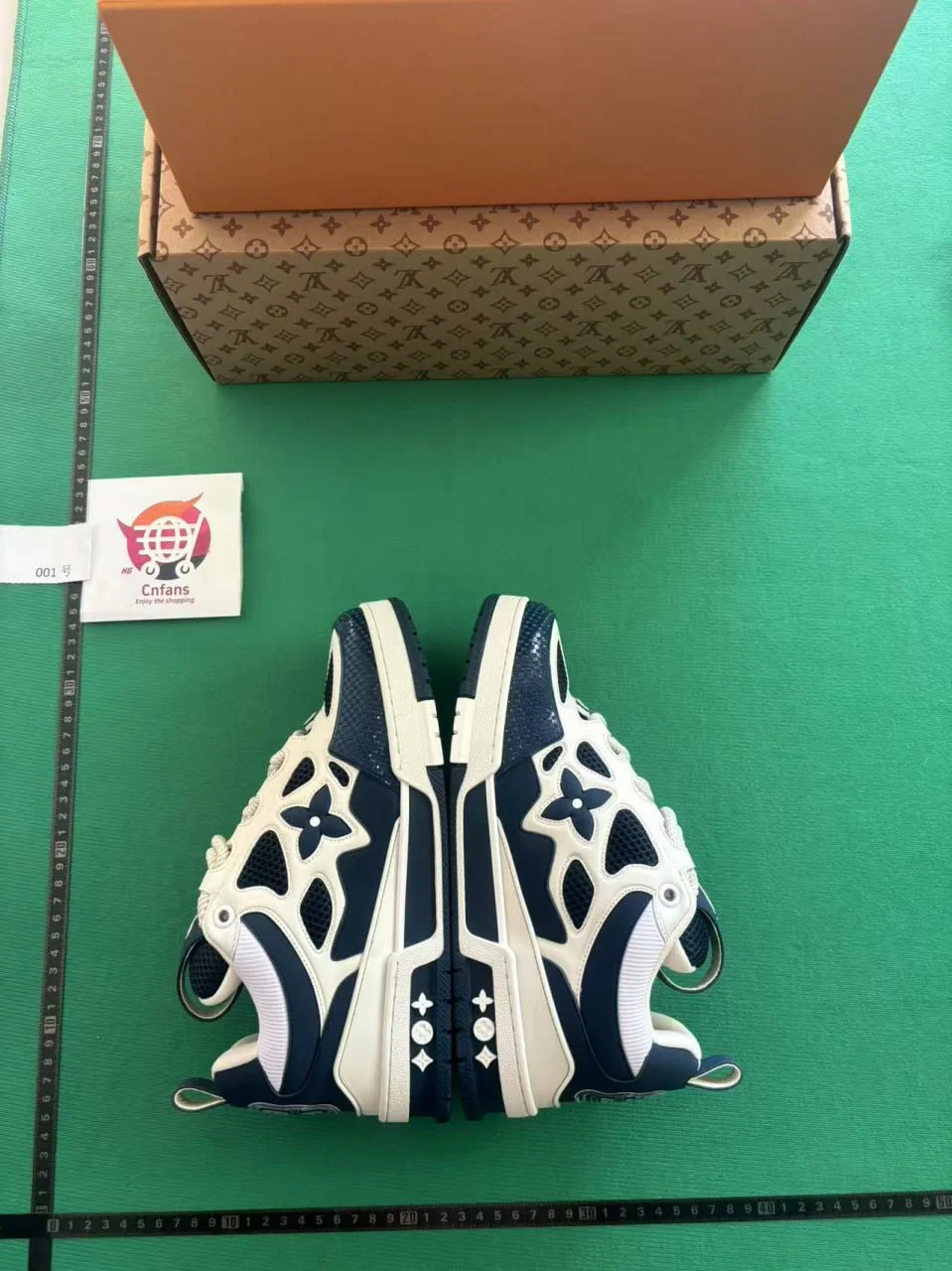 Sneakers — #6292 3