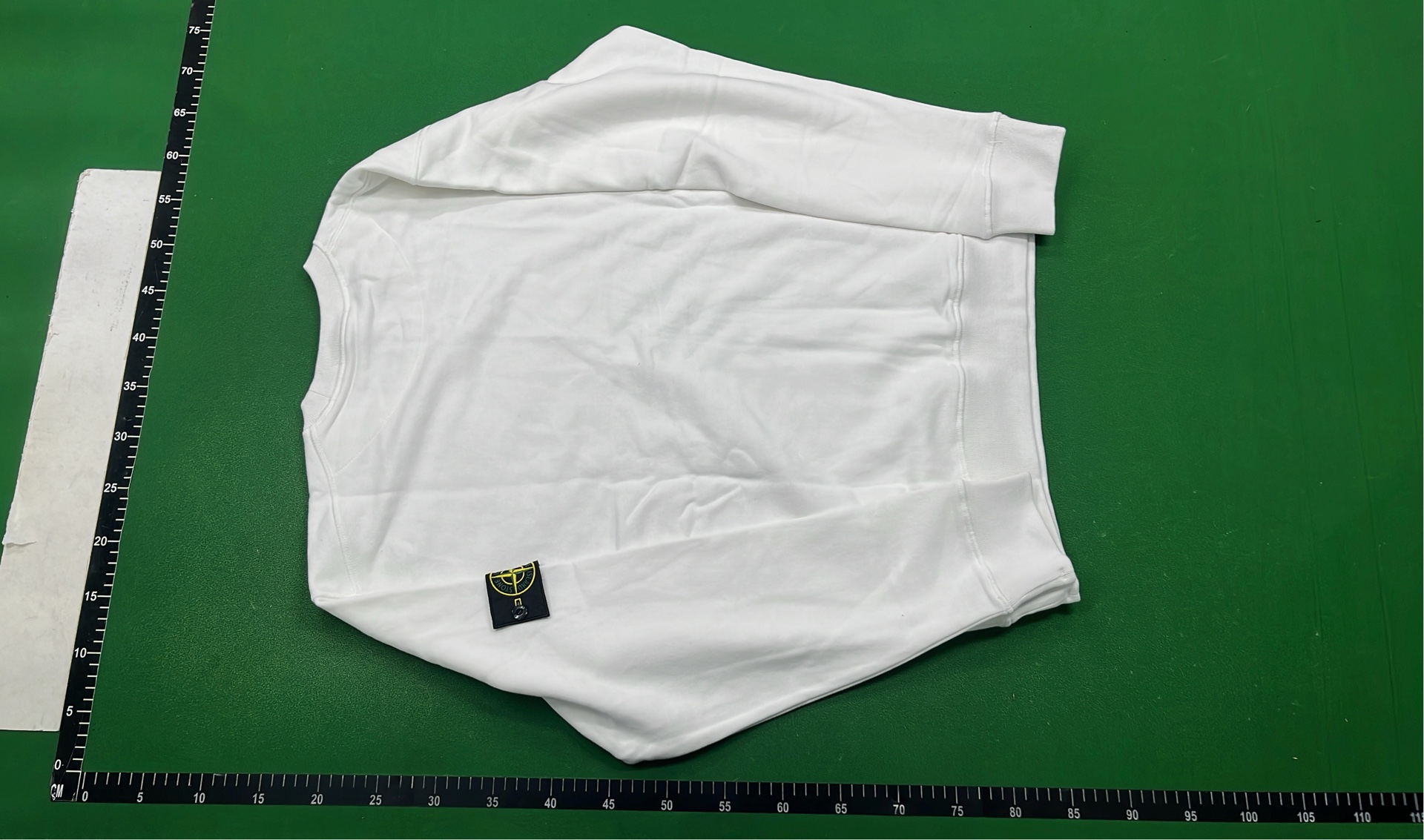 Loose-Fit Crewneck Sweatshirt — #6303 5