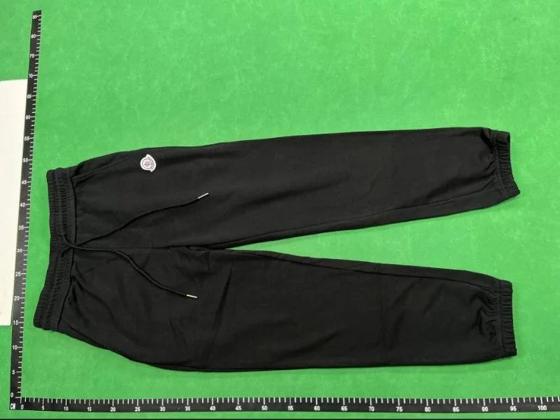 Printed Sweatpants Selection — D-M 6