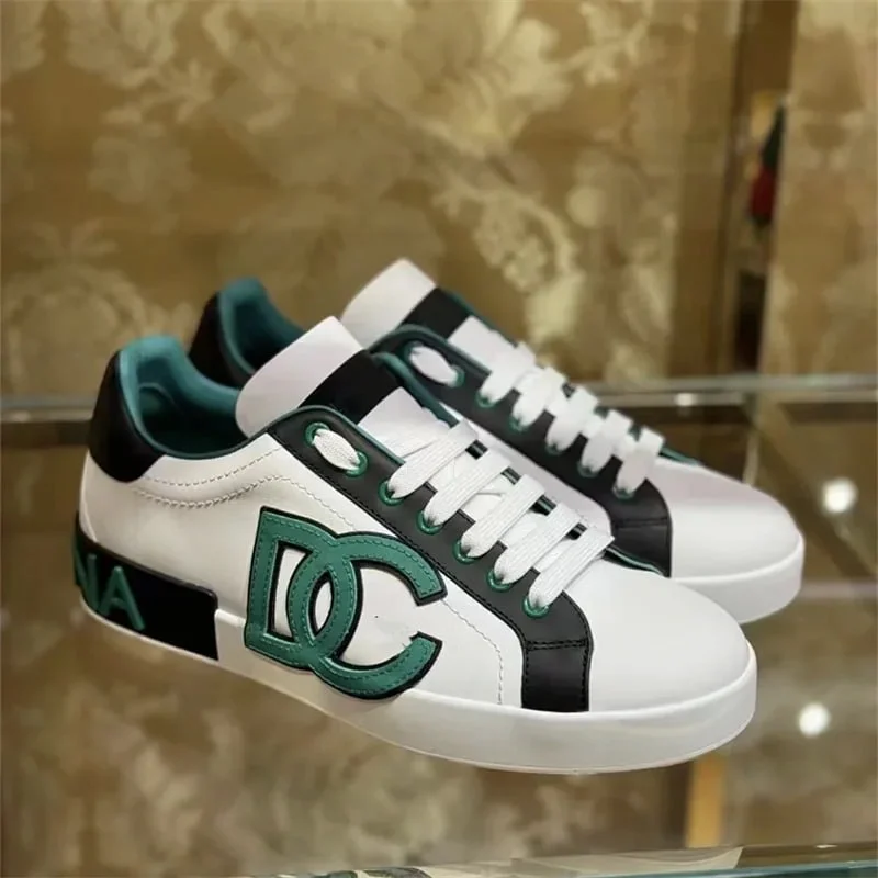Unisex Letter-Graphic Shoes — XS11 5
