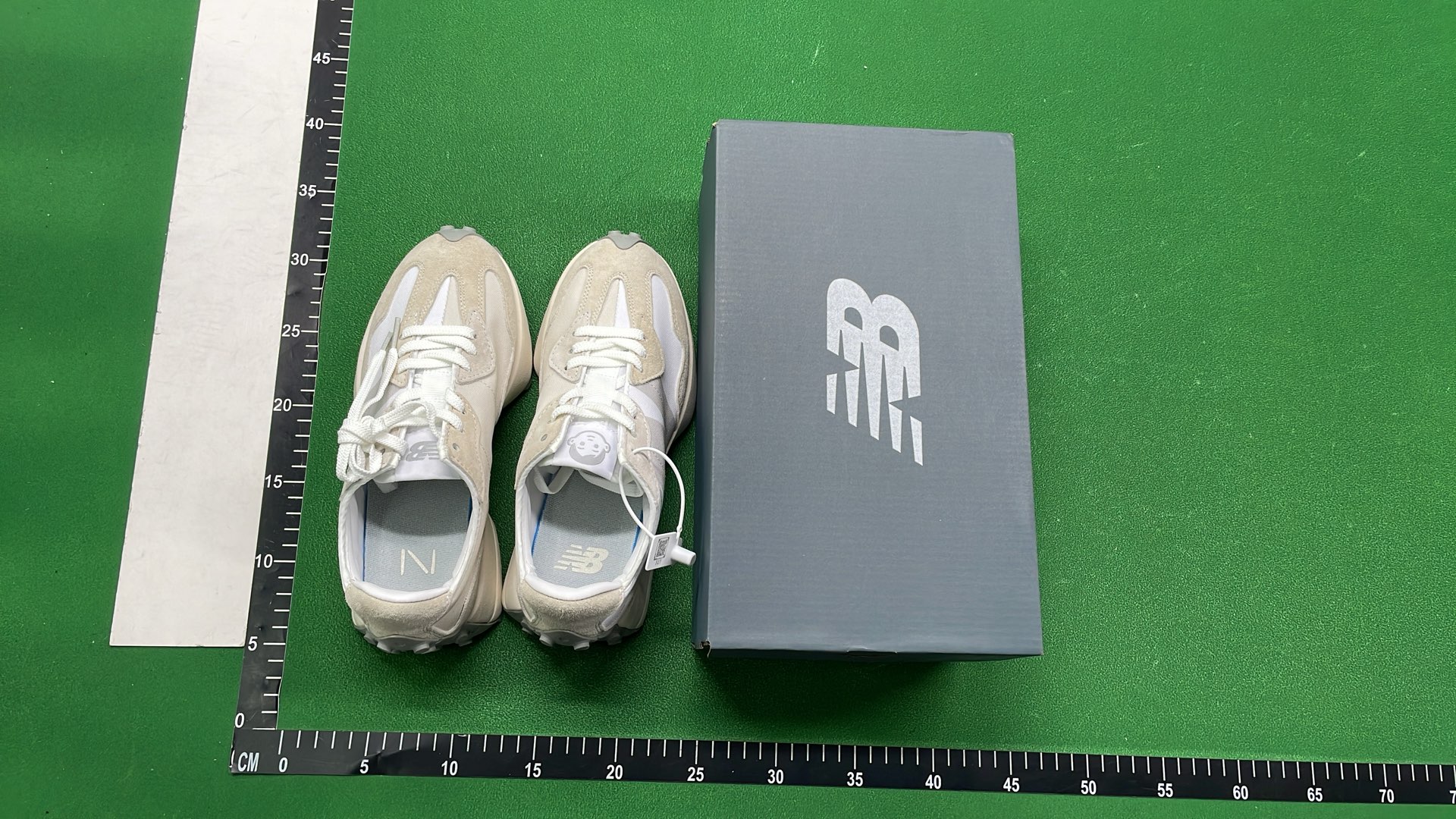 M 327 — Shoes — #6387 3