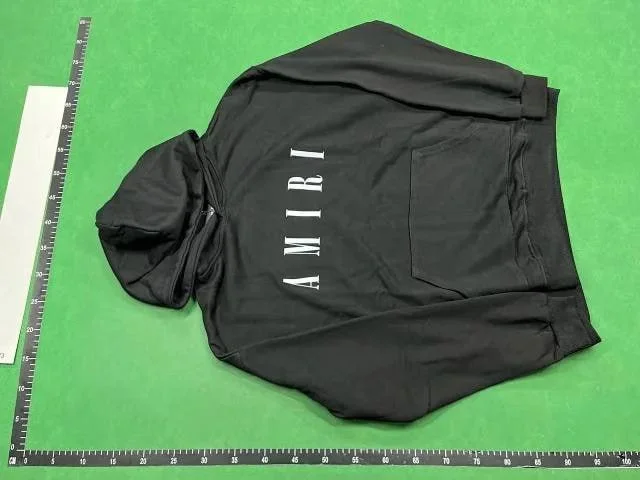 Sweatshirt — W27-CN 4