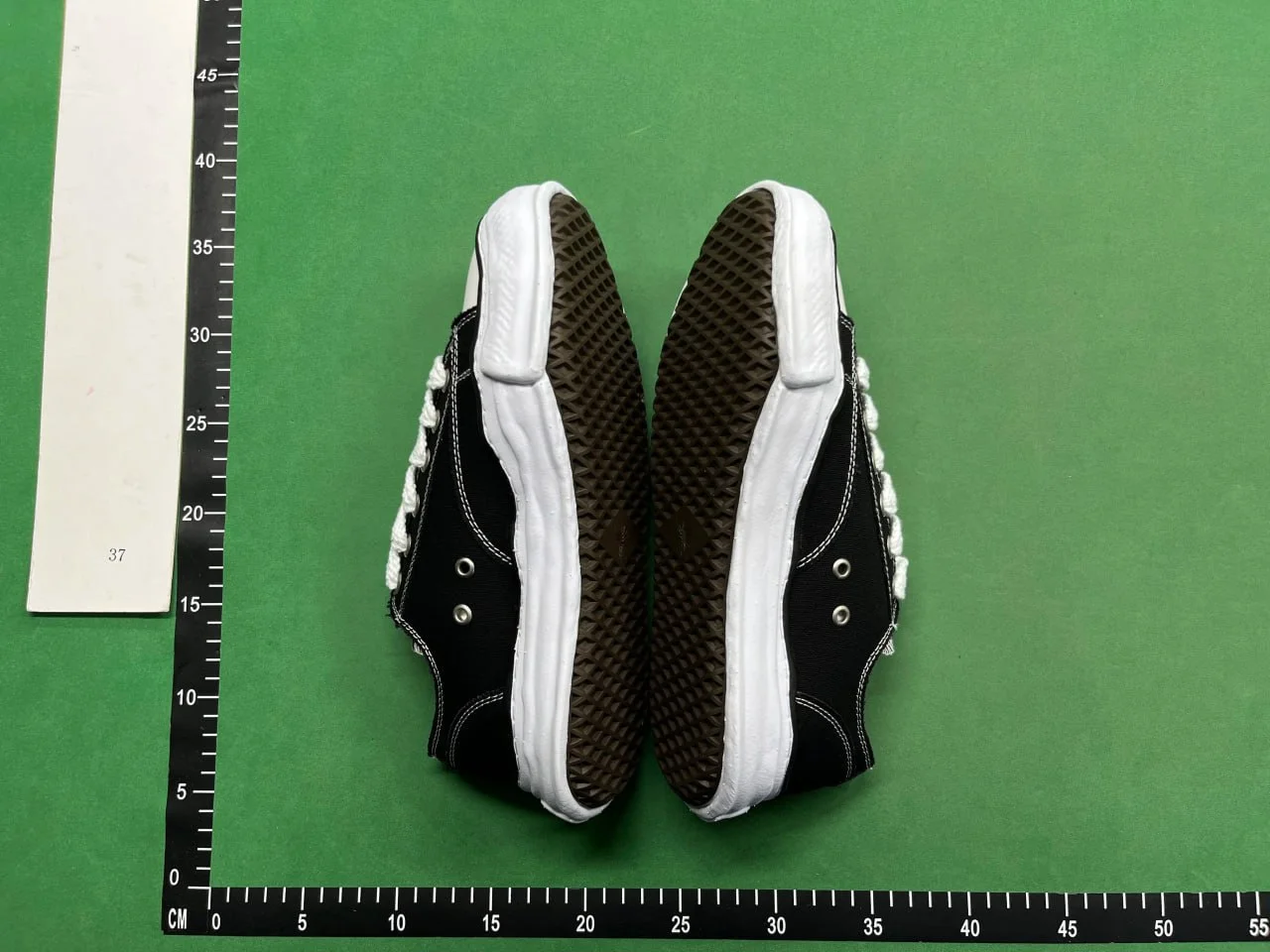 Canvas Shoes — WW 4