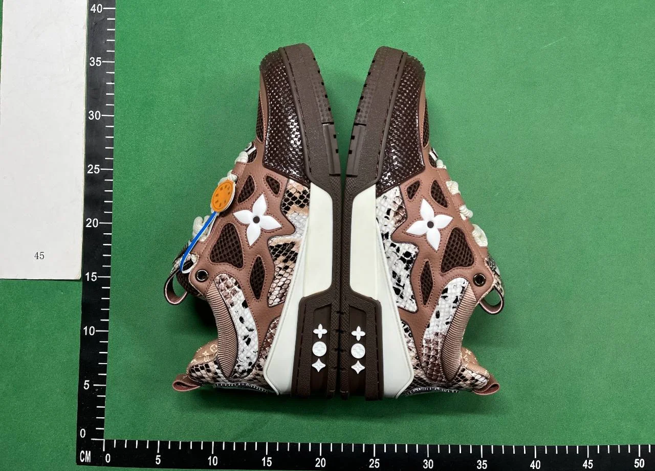 Sneakers — Vi 4