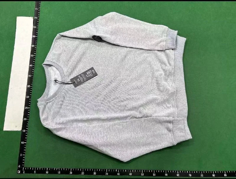Sweatshirt — #6510 4
