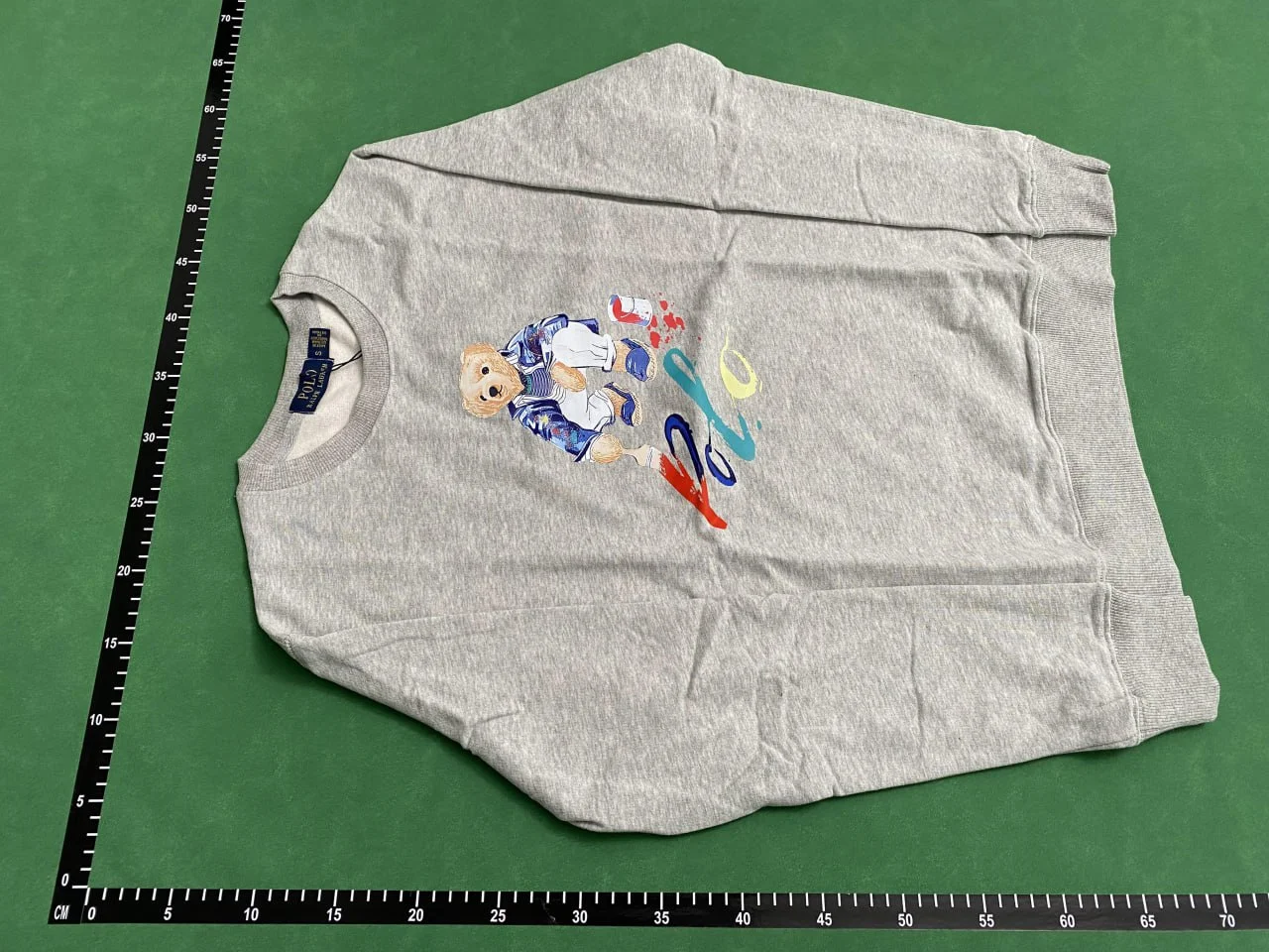 PL — Hoodies & Sweaters 3