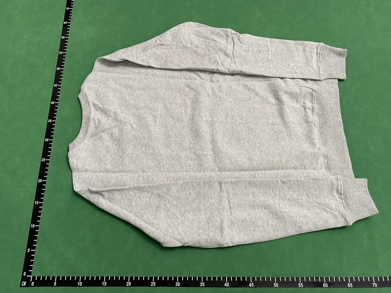 PL — Hoodies & Sweaters 4