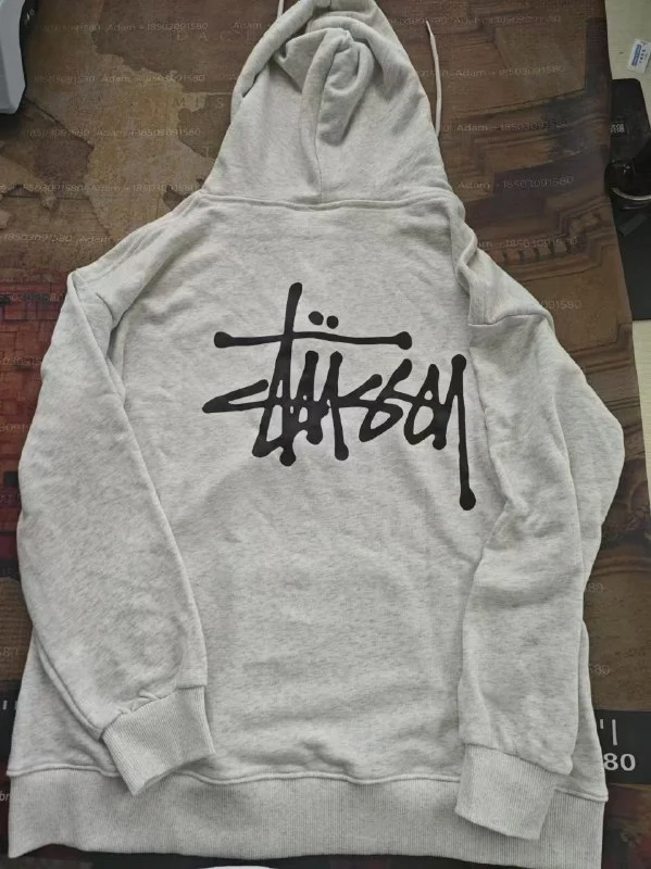 Hoodies & Sweaters — Item 6579 4