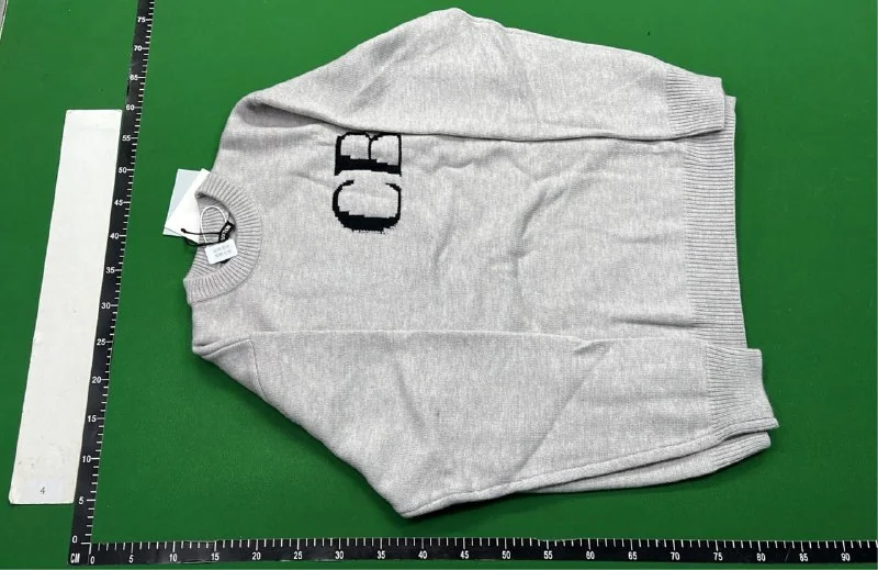 73A5-1c-4 — Hoodies & Sweaters 4