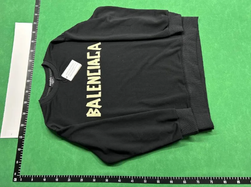 Sweatshirt — #6608 6