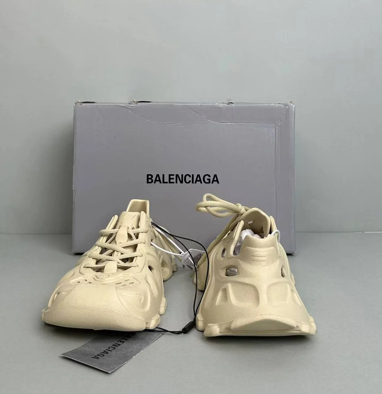 Shoes — Item 6613 3