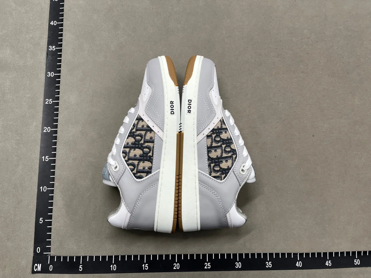 Unisex Shoes — LL55 / pk 4
