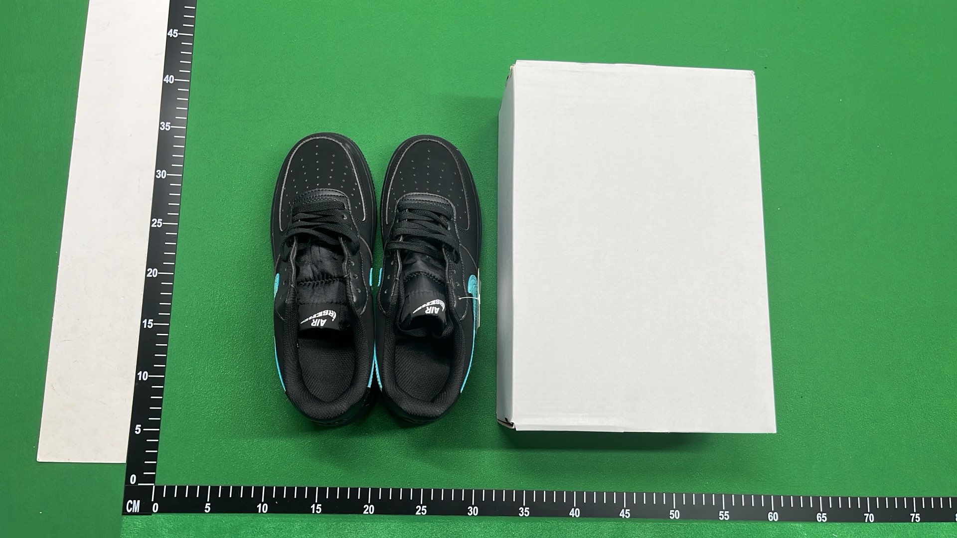 T1 1 — Shoes 3