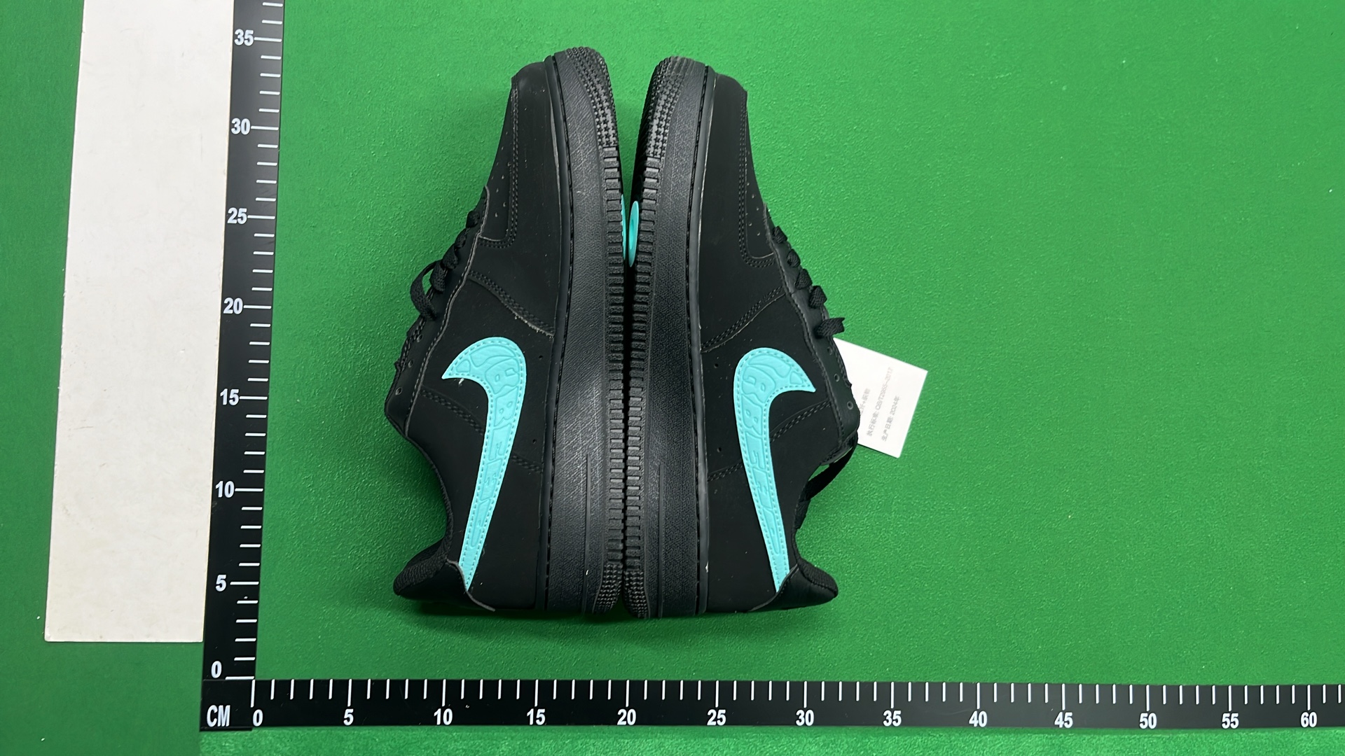 T1 1 — Shoes 6