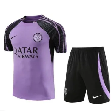Paris Short-Sleeve Top training 6