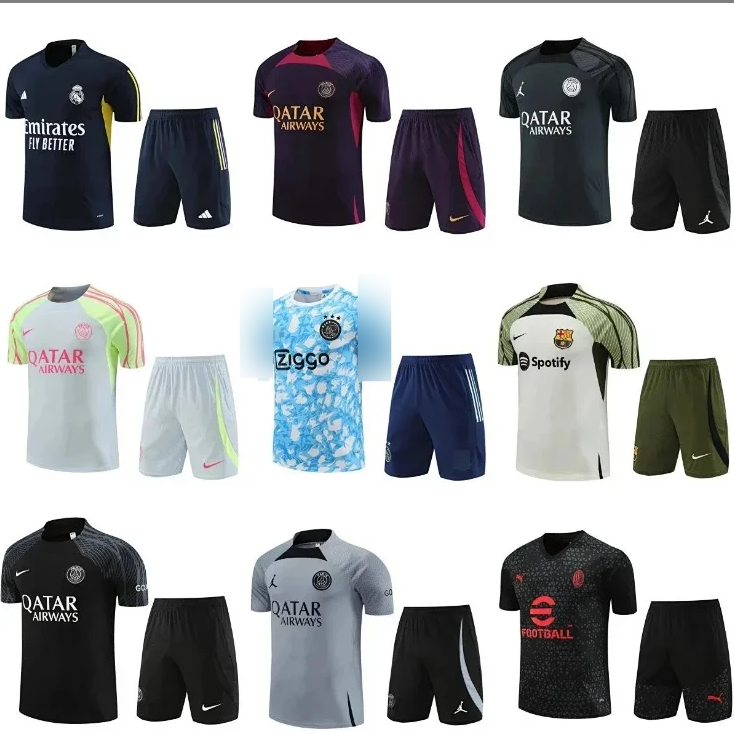 Paris Short-Sleeve Top training