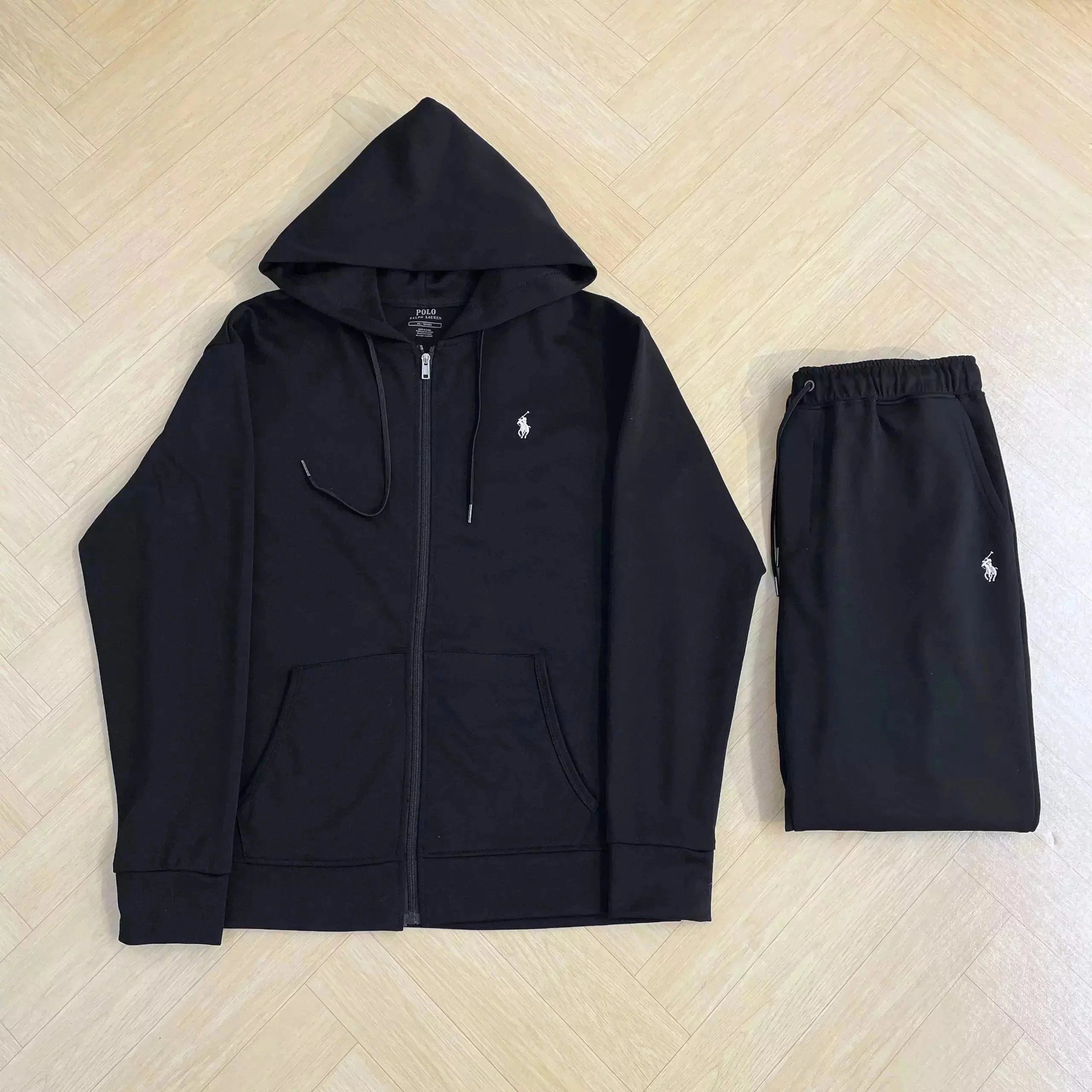 Clothing Set — Item 6664