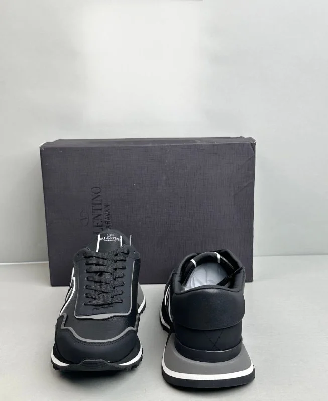 Sneakers — #6692 5
